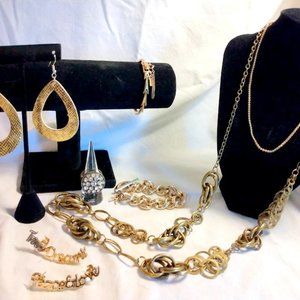 Gold-Tone Jewelry Lot Quiet Luxury Maximalist Layering Monet Victoria Secret+